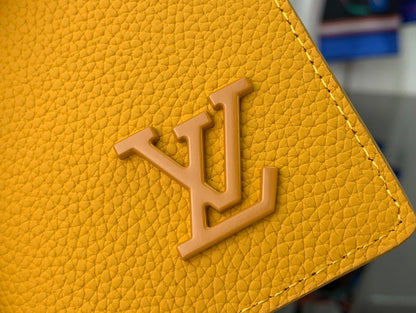 Franco Shops - Louis Vuittons  - 15652