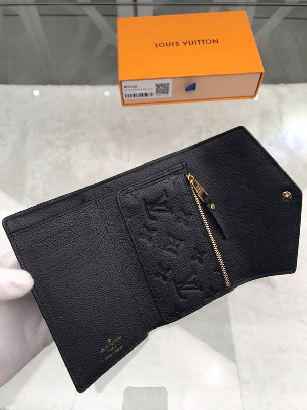 Franco Shops - Louis Vuittons  - 9174