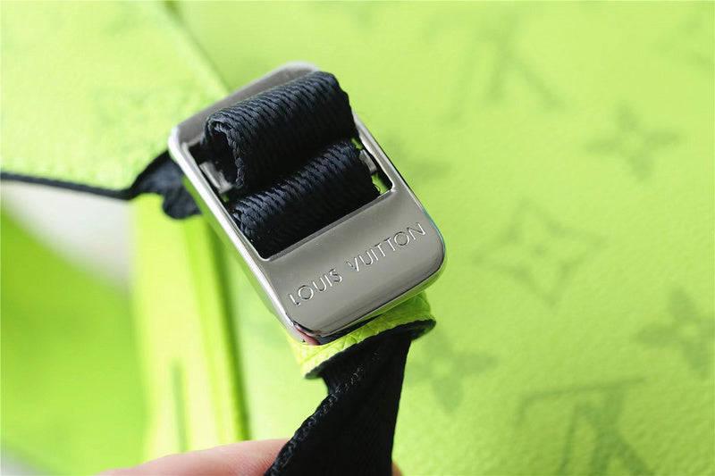 Franco Shops - Louis Vuittons  - 9901