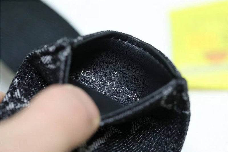 Franco Shops - Louis Vuittons  - 10069