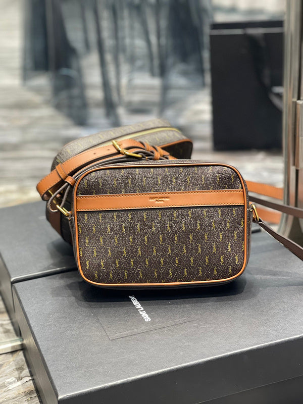 Franco Shops - Louis Vuittons  - 15613