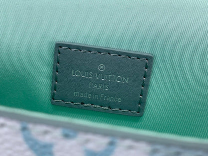 Franco Shops - Louis Vuittons  - 15226