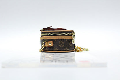 Franco Shops - Louis Vuittons  - 9396