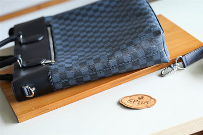 Franco Shops - Louis Vuittons  - 9884
