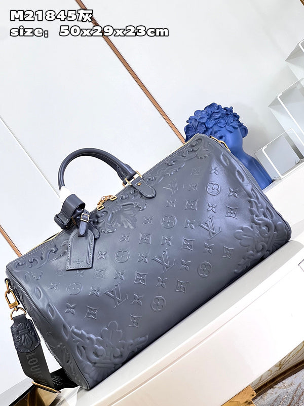 Franco Shops - Louis Vuittons  - 15371