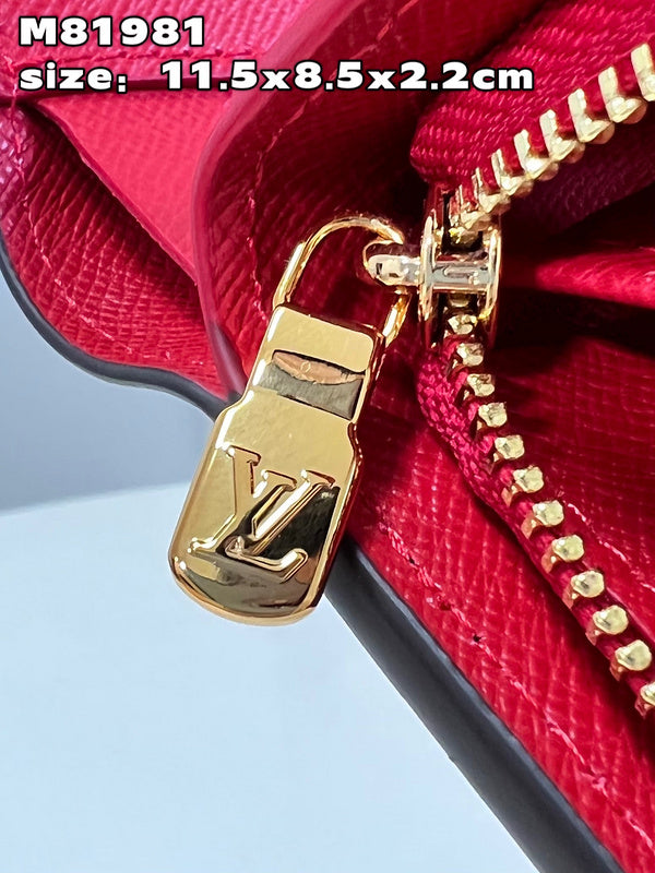 Franco Shops - Louis Vuittons  - 15704