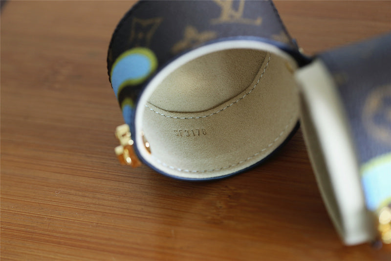 Franco Shops - Louis Vuittons  - 9361