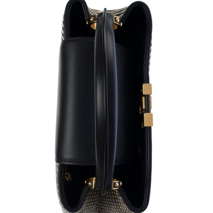LOUIS VUITTON Limited Edition Capucines MM handbag strap in braided Raffia, GHW