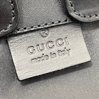 Gucci --