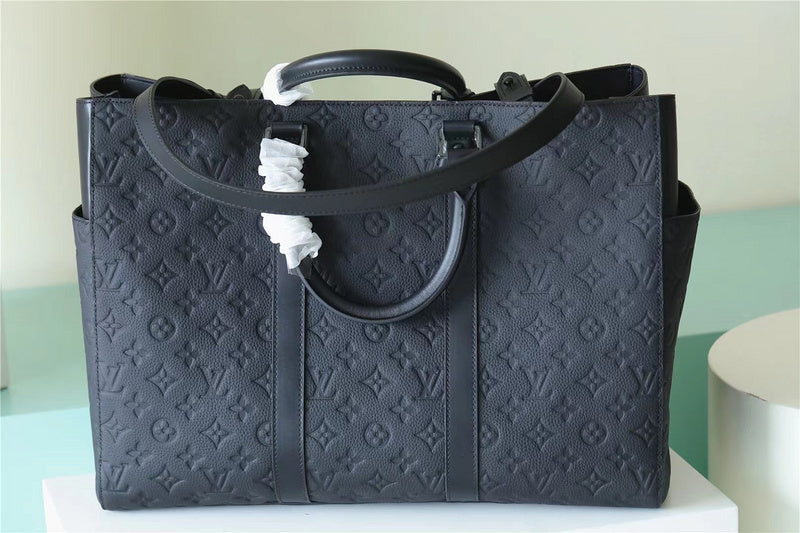 Franco Shops - Louis Vuittons  - 9787