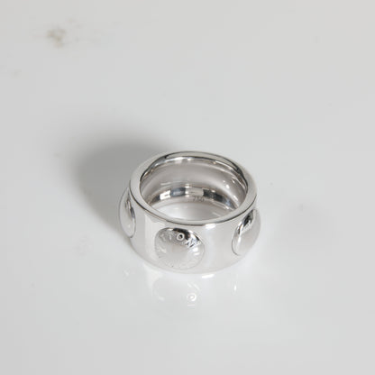 LOUIS VUITTON Empreinte 10 mm Band in 18K White Gold