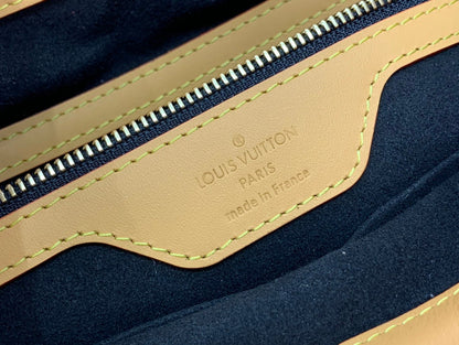 Franco Shops - Louis Vuittons  - 15244