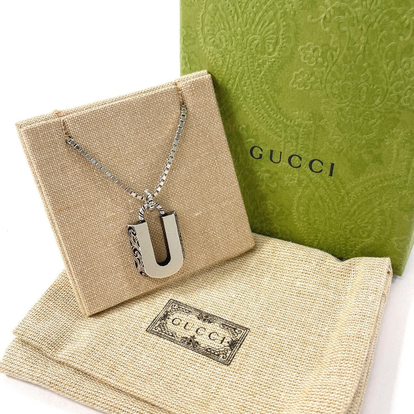 Gucci --