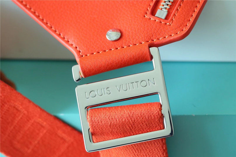 Franco Shops - Louis Vuittons  - 9981