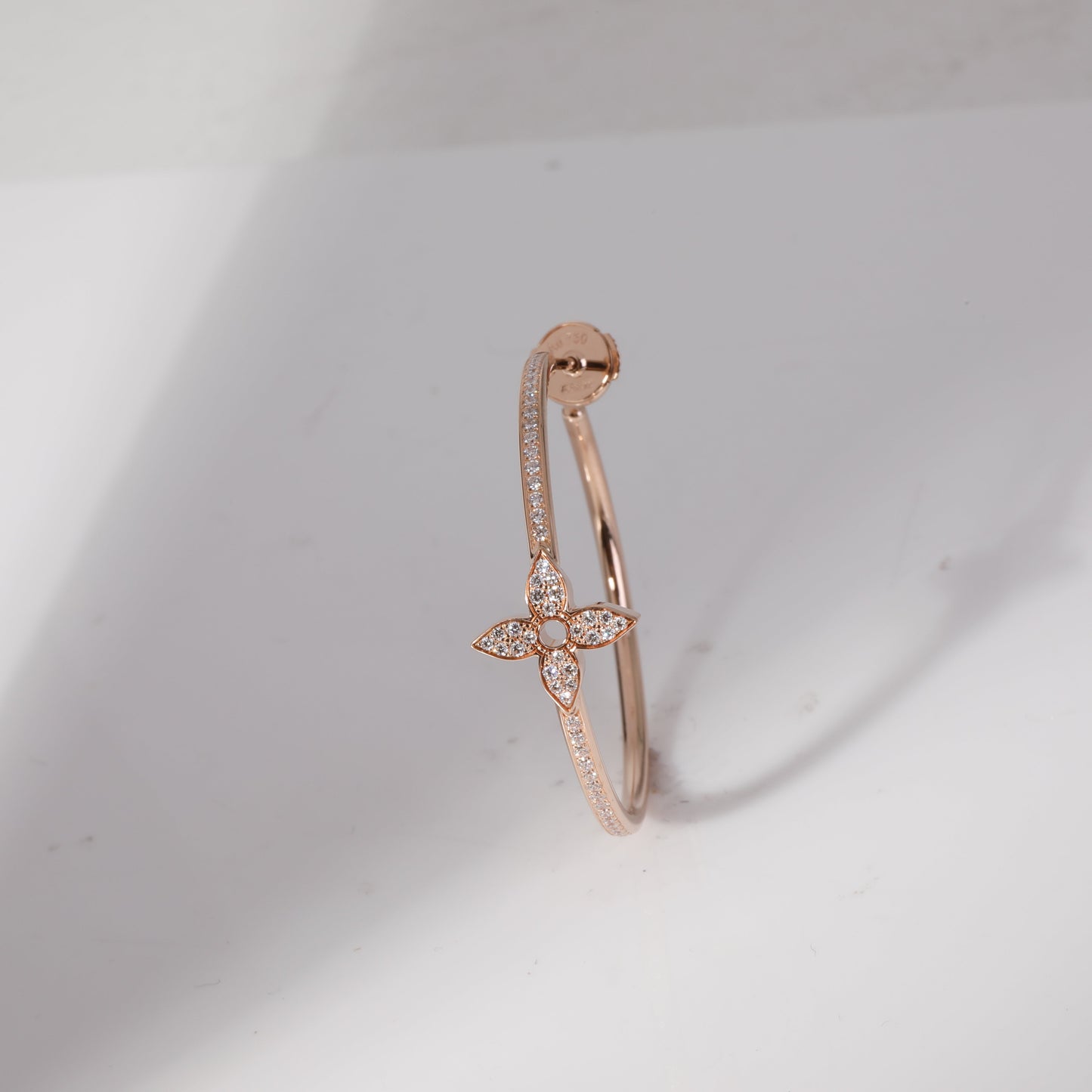 LOUIS VUITTON Idylle Blossom Hoop Earrings in 18k Rose Gold 0.61 CTW