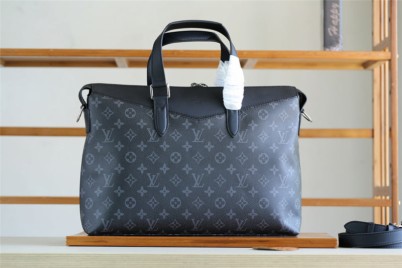 Franco Shops - Louis Vuittons  - 9887