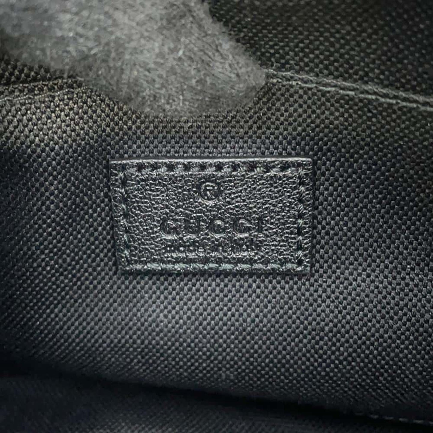 Gucci Brazza (cuir Taïga)
