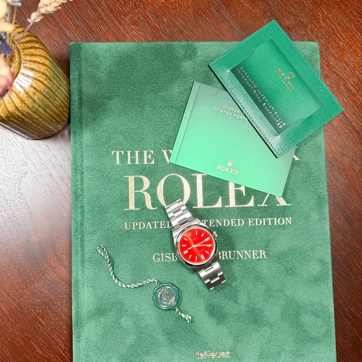 Oyster Perpetual 41 Coral RedRolex