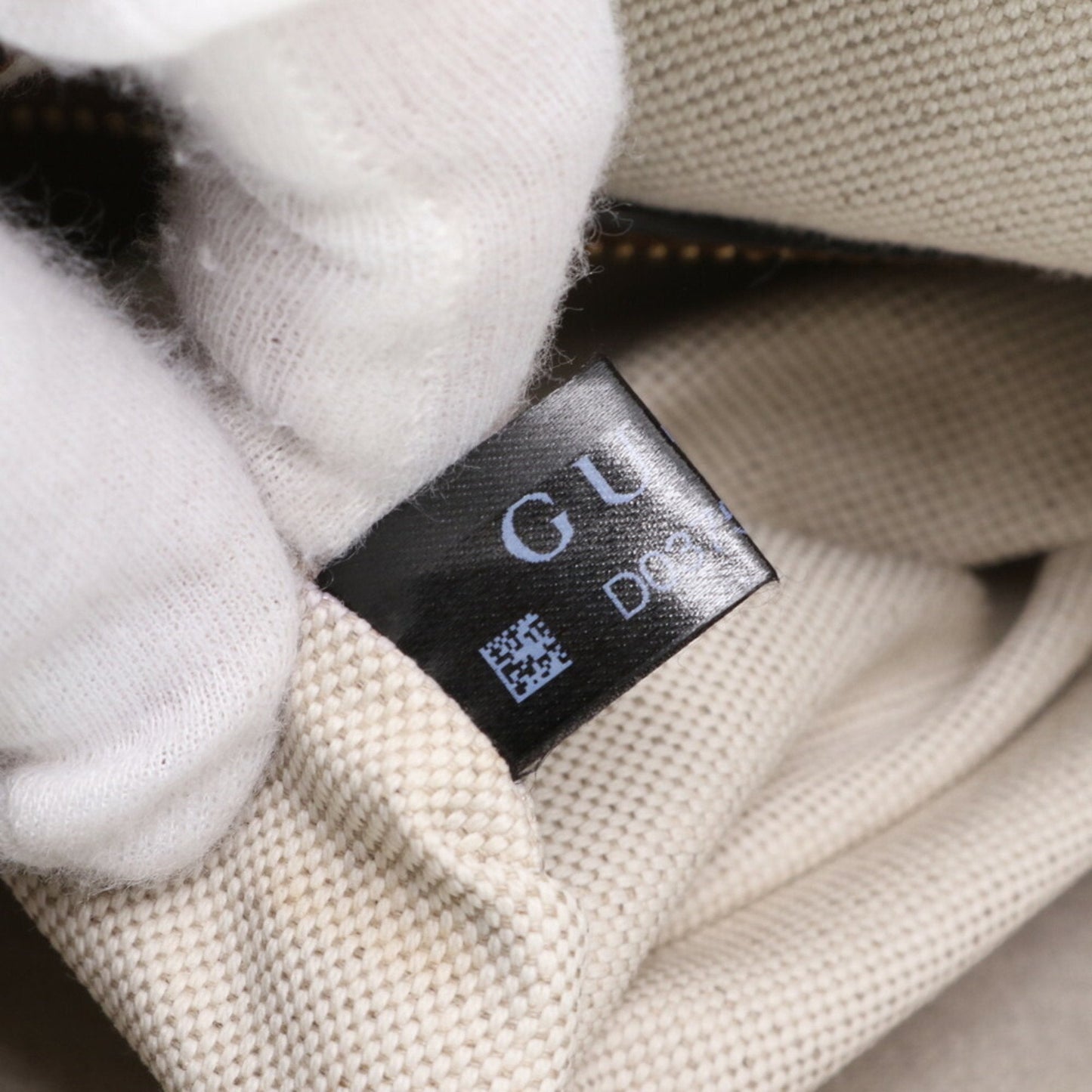 Gucci Interlocking G
