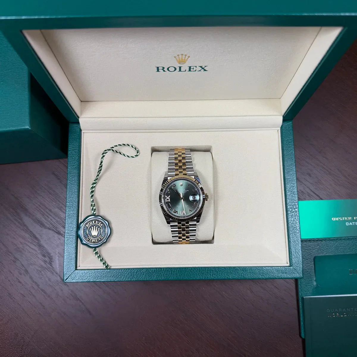 Rolex Datejust 36 green roman dial