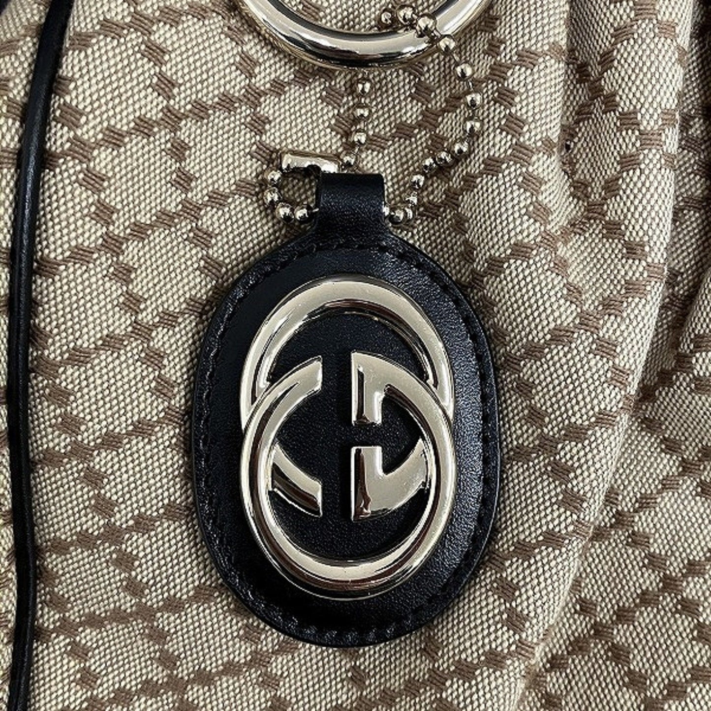 Gucci Sukey
