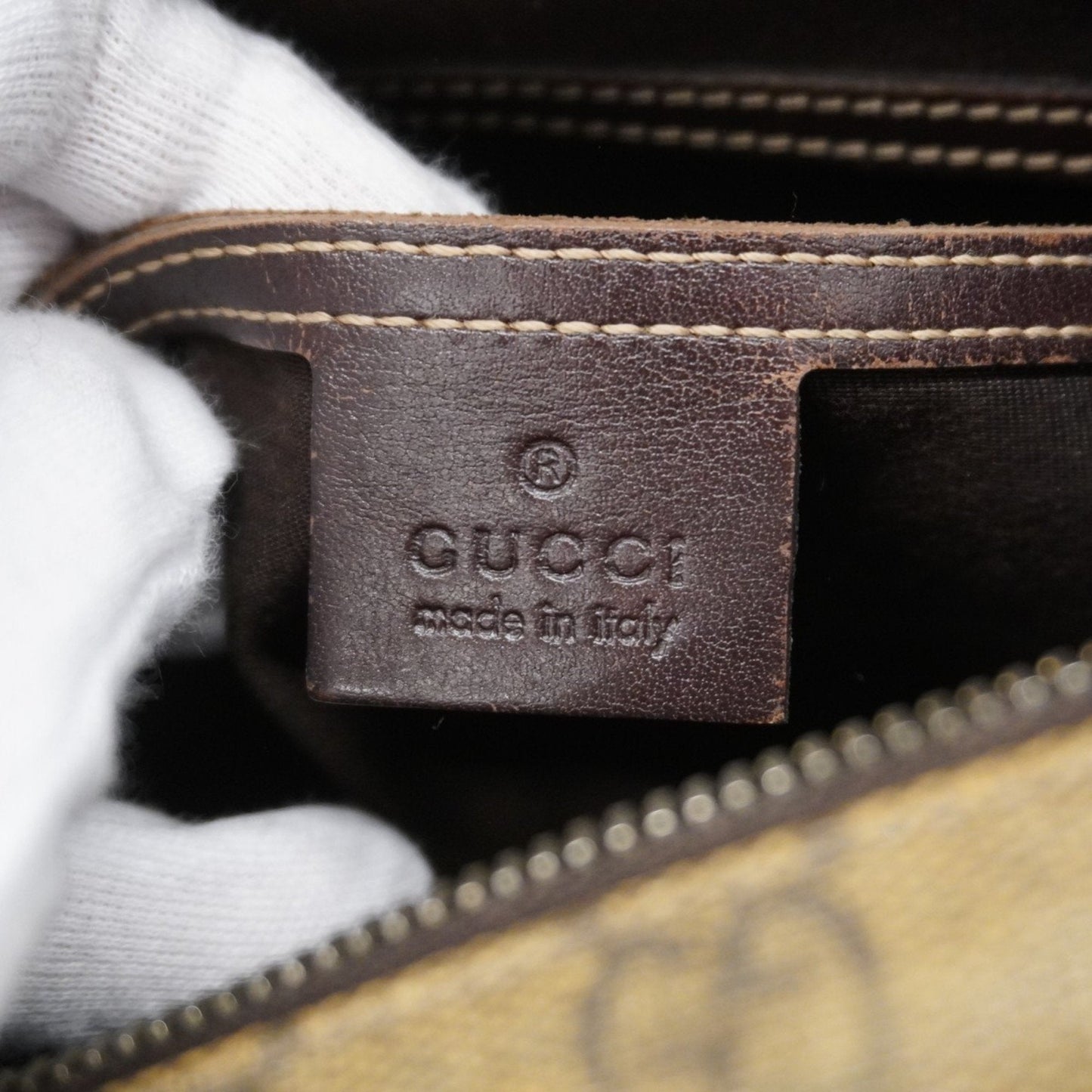 Gucci Messenger