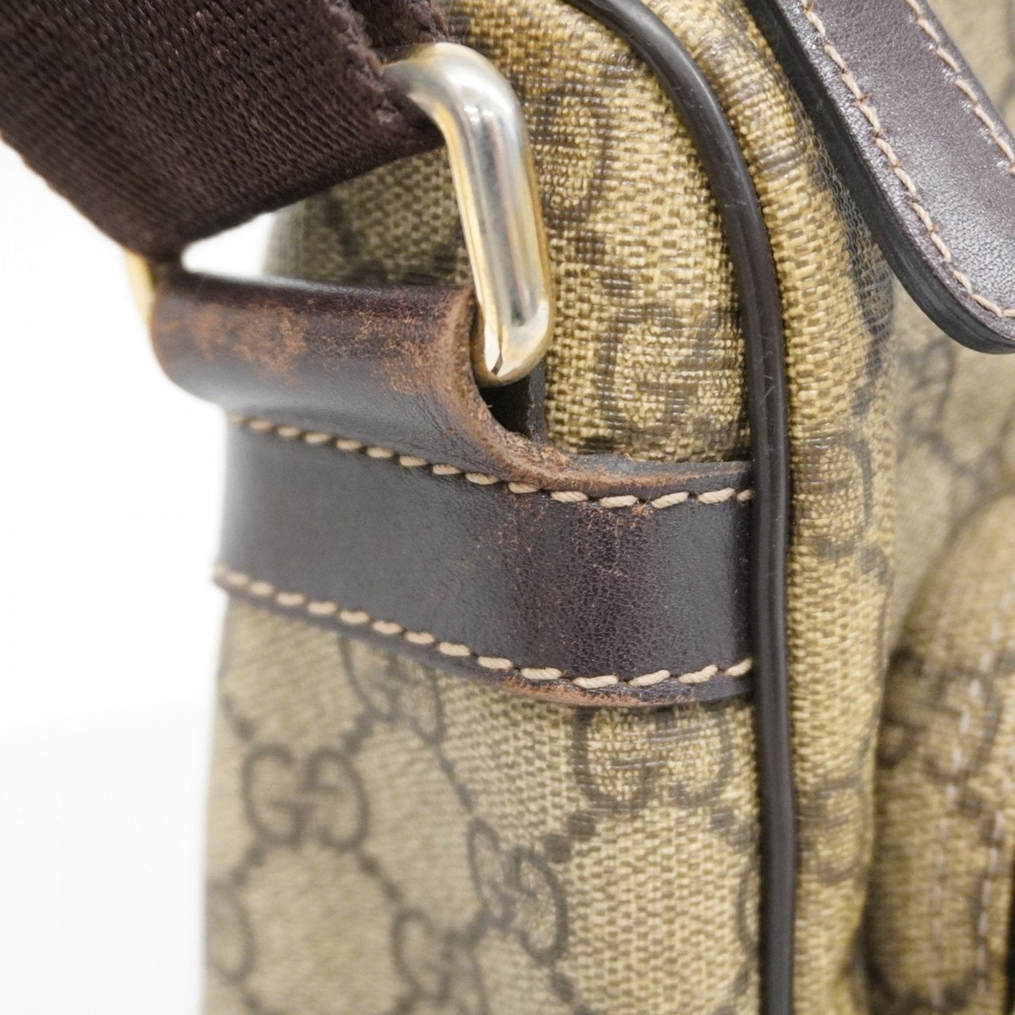 Gucci Messenger