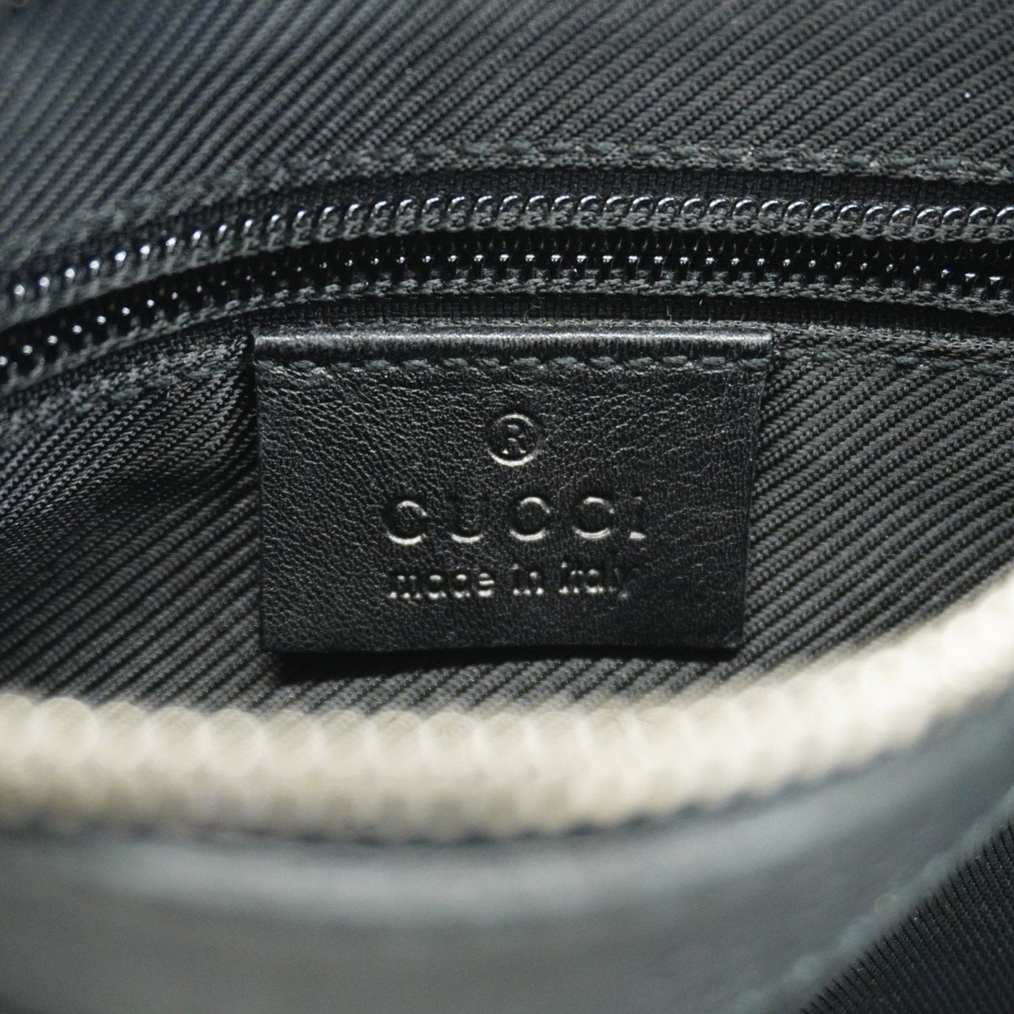 Gucci Messenger