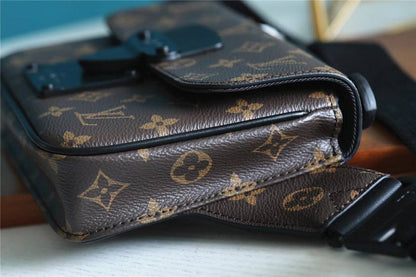Franco Shops - Louis Vuittons  - 10101
