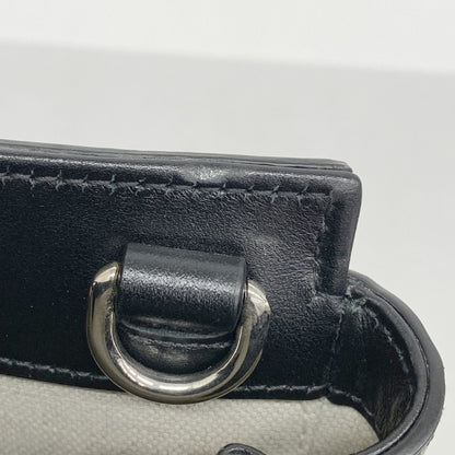 Gucci GG pattern