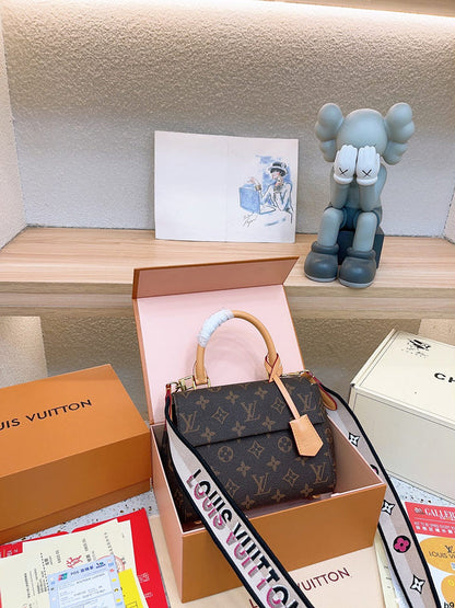 Franco Shops - Louis Vuittons  - 14913