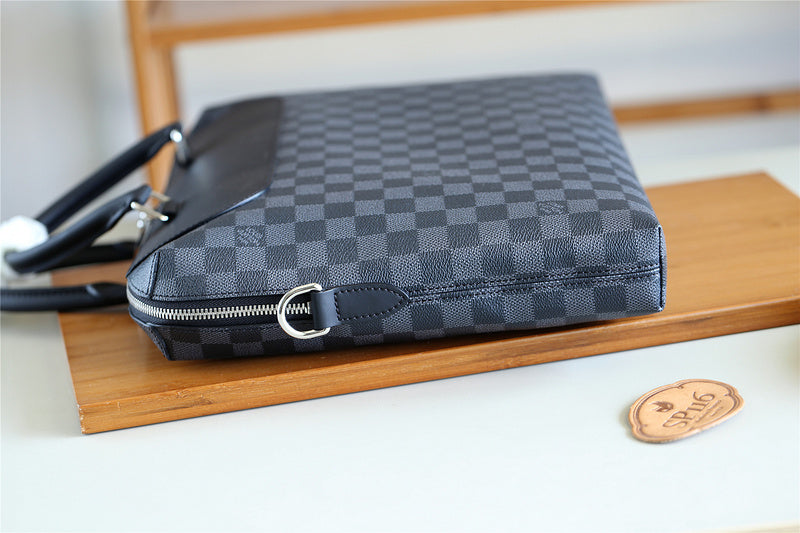 Franco Shops - Louis Vuittons  - 9852