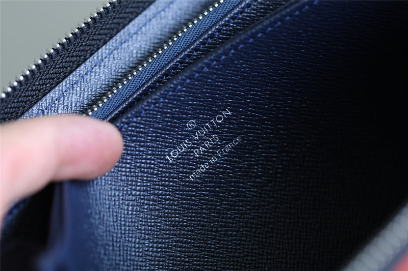 Franco Shops - Louis Vuittons  - 9295