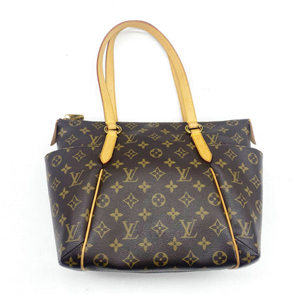 Handbag Luxury Designer By Louis Vuitton  Size: Medium