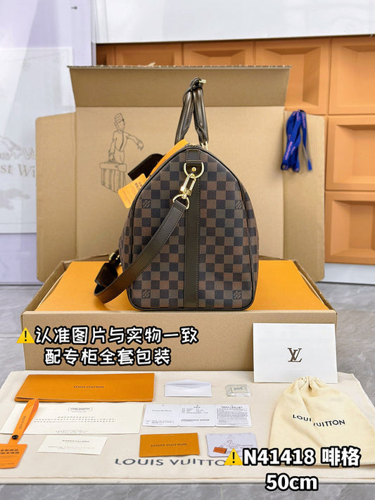 Franco Shops - Louis Vuittons  - 15303