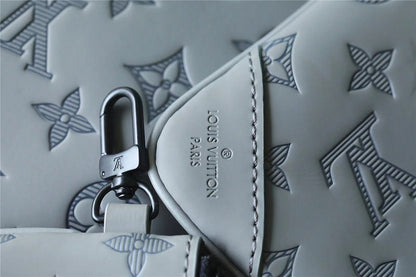 Franco Shops - Louis Vuittons  - 10045