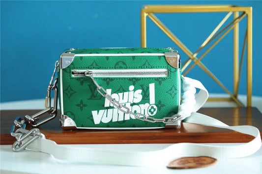 Franco Shops - Louis Vuittons  - 10170