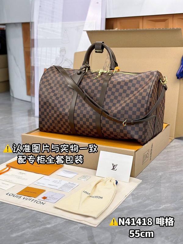 Franco Shops - Louis Vuittons  - 15302
