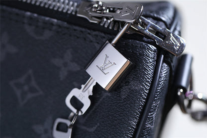 Franco Shops - Louis Vuittons  - 9476