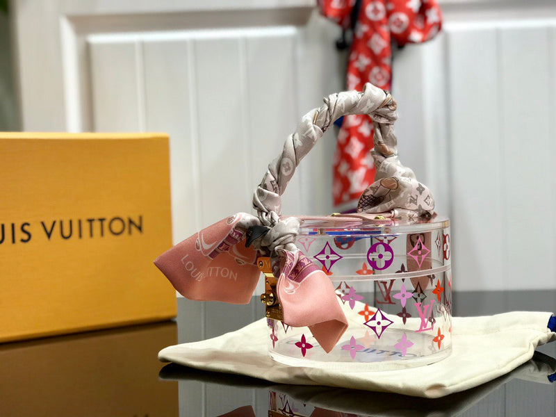 Franco Shops - Louis Vuittons  - 9267