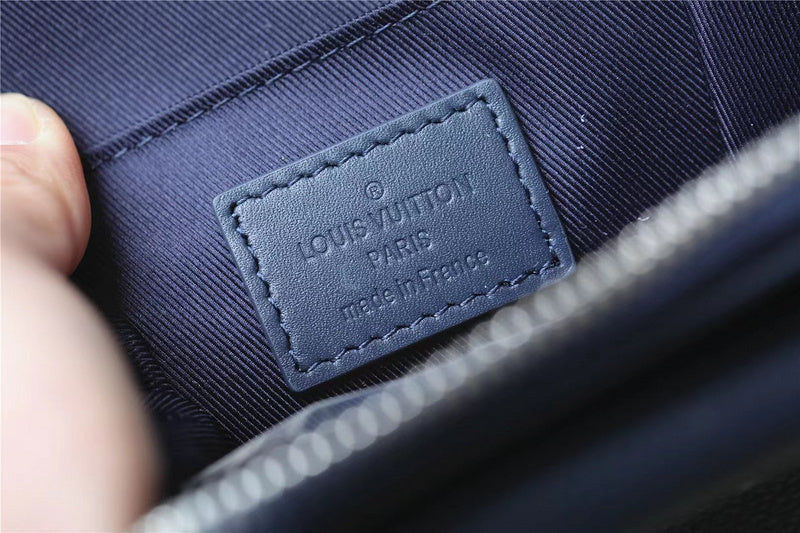 Franco Shops - Louis Vuittons  - 9978