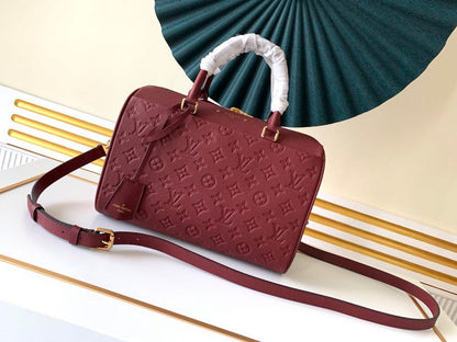 Franco Shops - Louis Vuittons  - 15216
