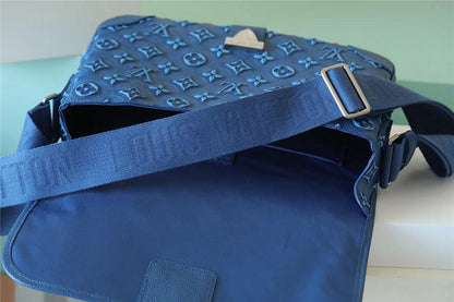 Franco Shops - Louis Vuittons  - 9994