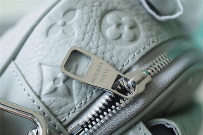 Franco Shops - Louis Vuittons  - 9909