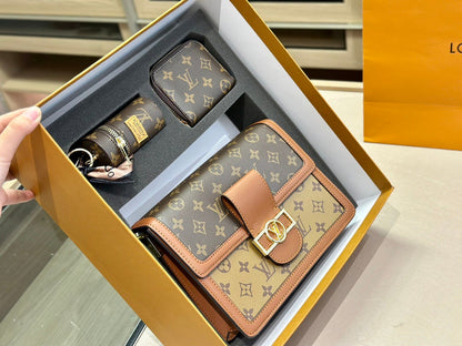 Franco Shops - Louis Vuittons  - 14893