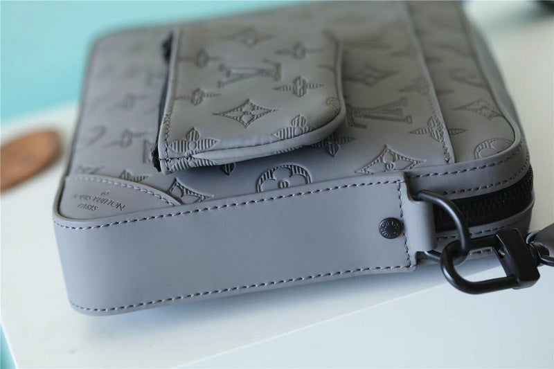 Franco Shops - Louis Vuittons  - 10048