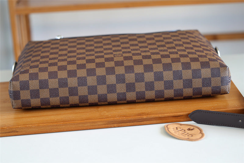 Franco Shops - Louis Vuittons  - 9862