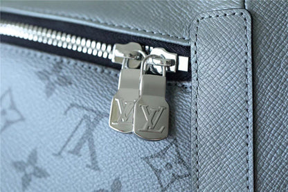 Franco Shops - Louis Vuittons  - 9574