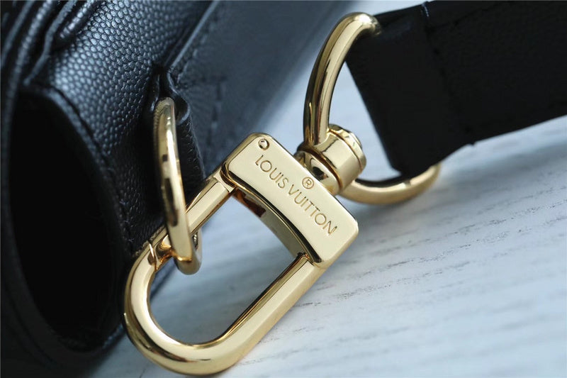 Franco Shops - Louis Vuittons  - 10099