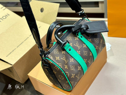 Franco Shops - Louis Vuittons  - 15041